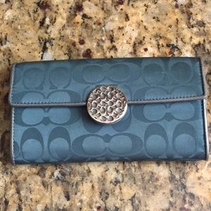 Coach Signature Wallet